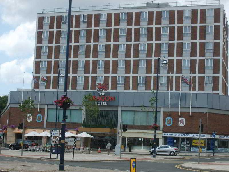 The Dragon Hotel Swansea Buitenkant foto